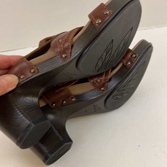 Dansko 3.5” brown heels size 41 Usa size 11 excellent - Picture 7 of 8